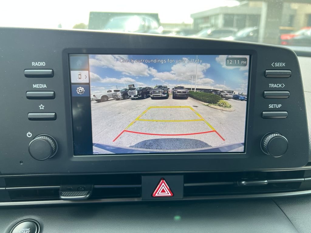 Used 2025 Gray Hyundai SEL Sport image 23