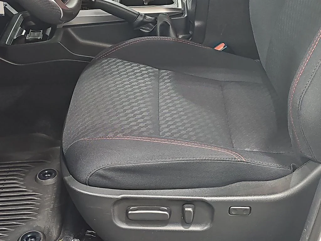 Used 2021 White Toyota SR5 image 31
