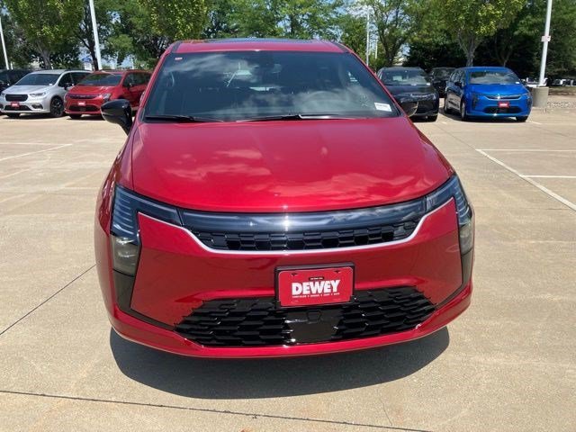 New 2027 Red Hot Pearl-Coat Exterior Paint Chrysler Limited image 2