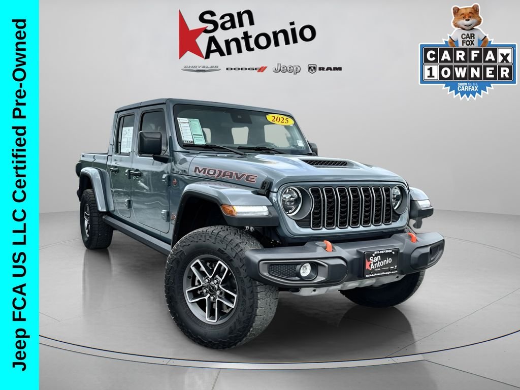 2025 Jeep Gladiator Mojave Auto's photo