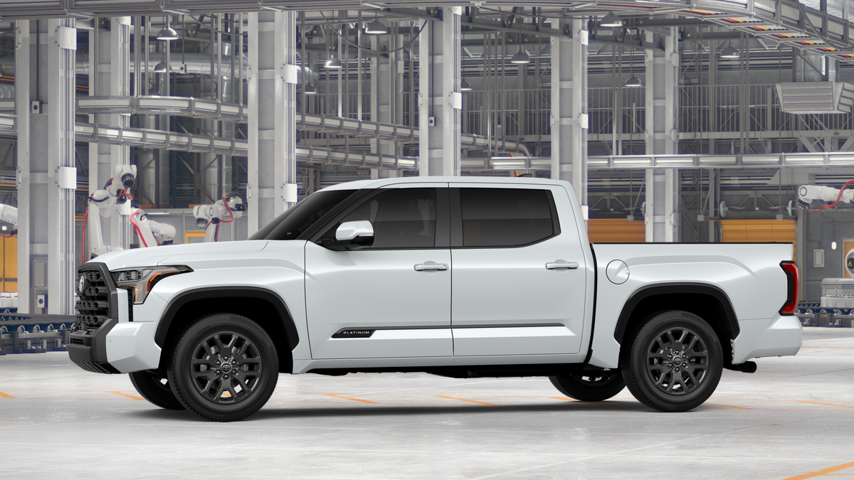 New 2026 Wind Chill Pearl Toyota Platinum image 3