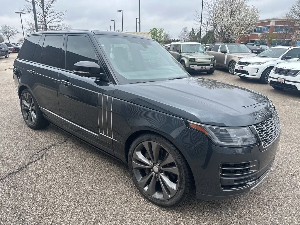 Used 2020 Borealis Black Land Rover SVAutobiography image 10
