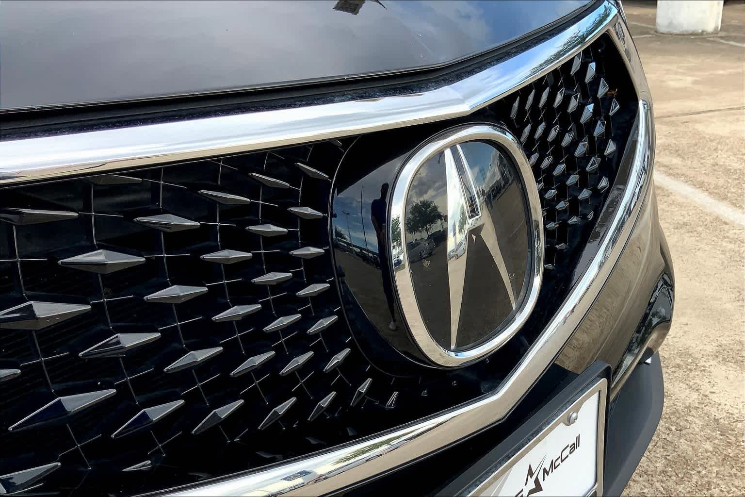 Used 2019 Majestic Black Pearl Acura  image 29