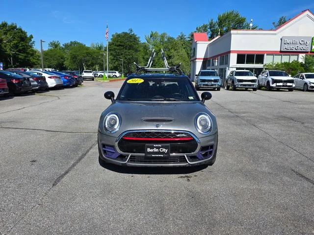 Used 2017 Silver Metallic MINI Clubman image 3