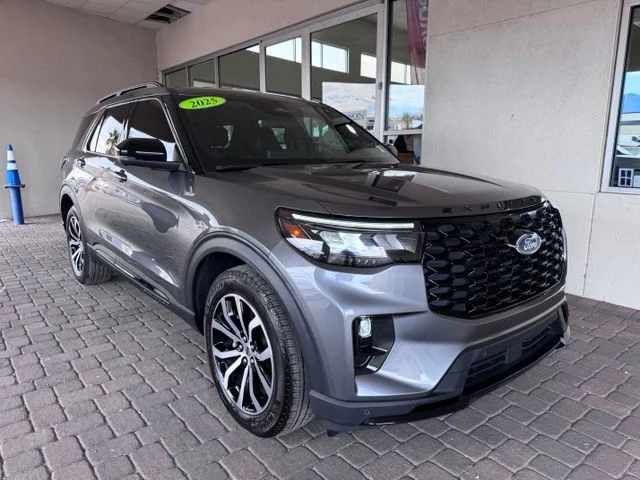 2025 Ford Explorer ST-LINE - Photo 7