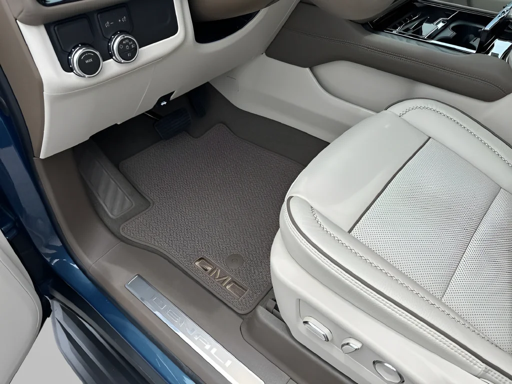 2026 GMC Yukon XL Denali - Photo 22