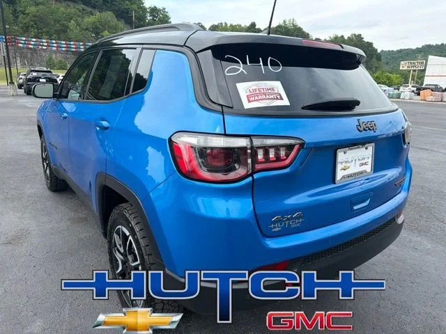 Used 2025 Blue Jeep Trailhawk image 4