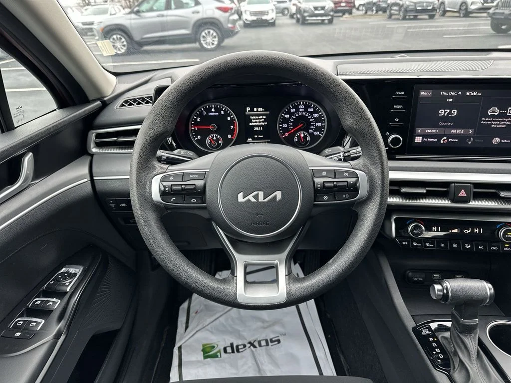 Used 2024 Red Kia LXS image 14