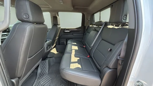 Used 2025 White Chevrolet LT Trail Boss image 20