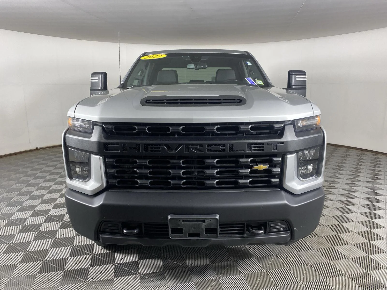 Used 2022 Silver Ice Metallic Chevrolet WT image 2