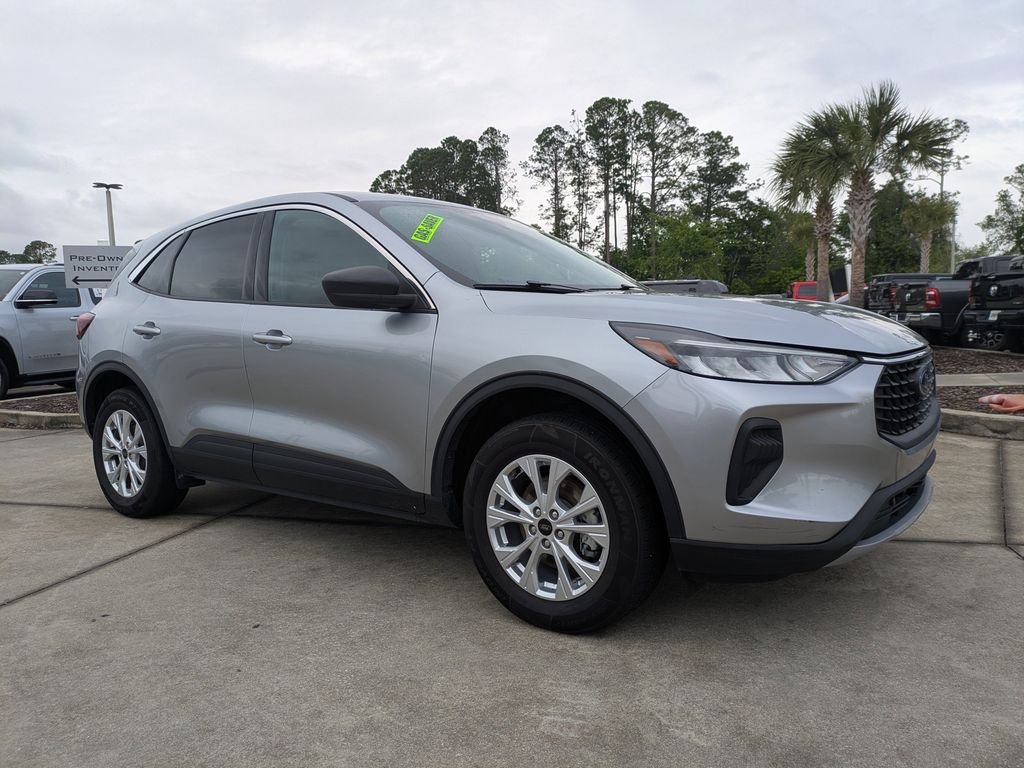 Used 2024 Silver Ford Active image 2