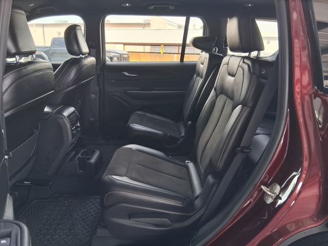 Used 2025 Red Jeep Altitude image 21
