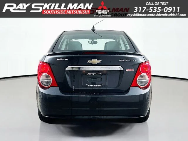 Used 2015 Gray Chevrolet LTZ image 6
