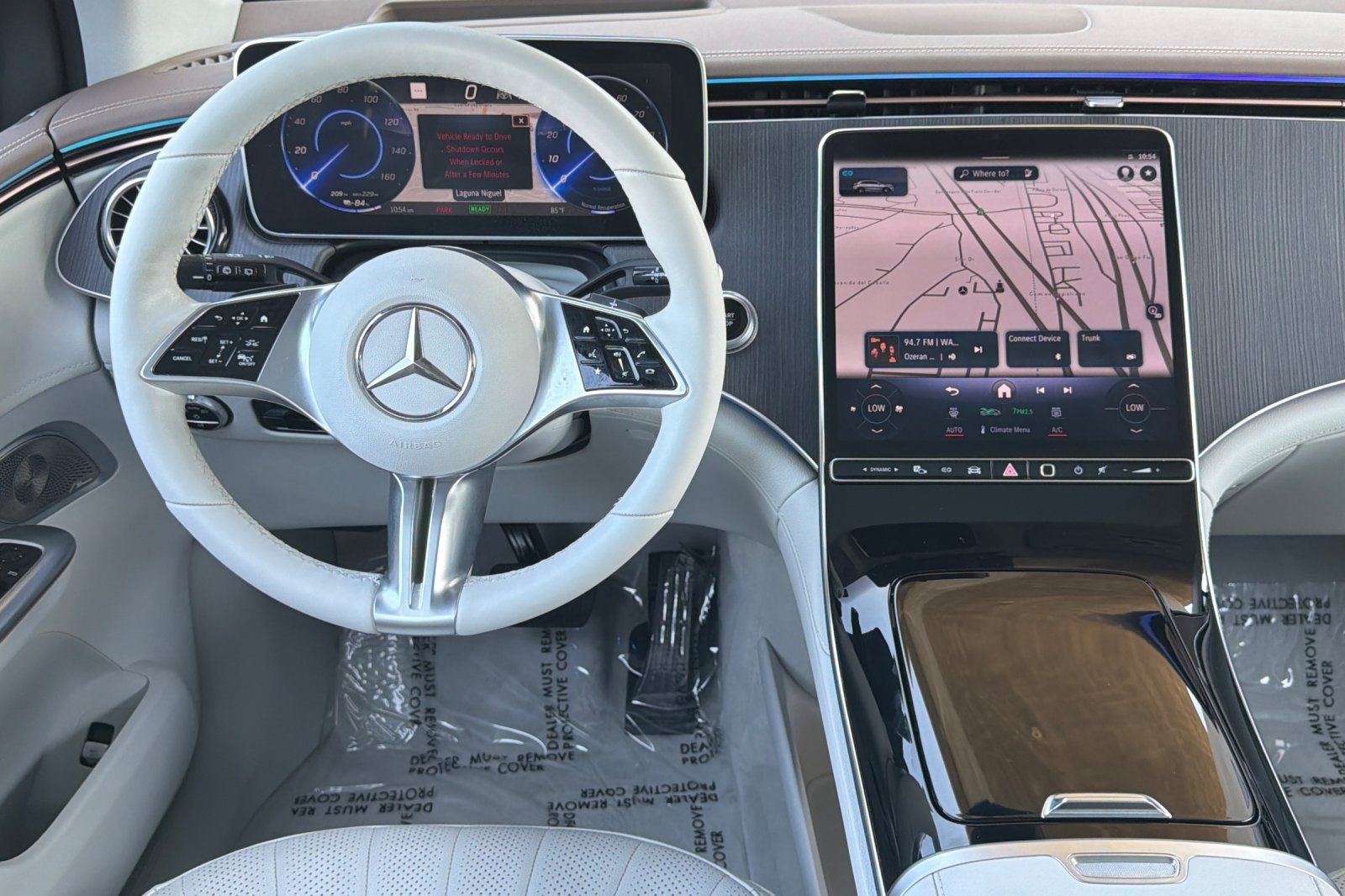 Certified Used 2023 Gray Mercedes-Benz 500 SUV image 28