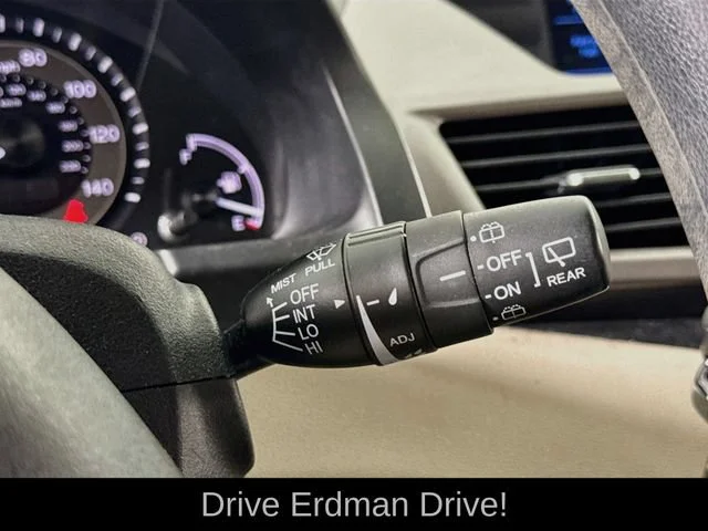 Used 2015 White Honda LX image 16