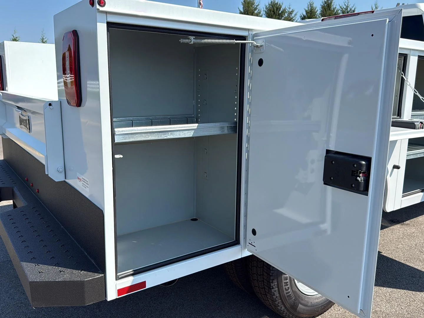 New 2026 Summit White Chevrolet Work Truck image 17