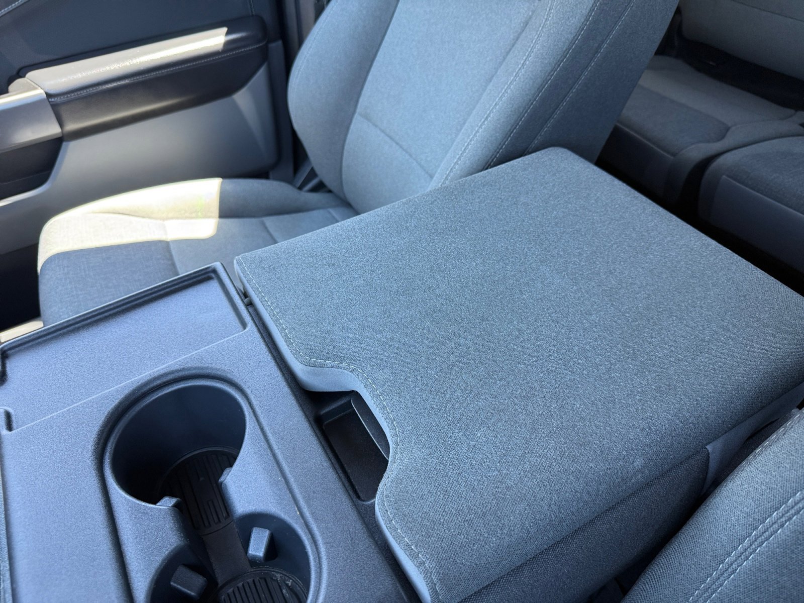 Used 2025 Black Metallic Ford XLT image 14