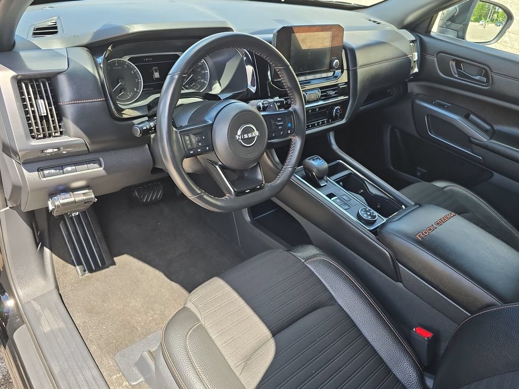 2024 Nissan Pathfinder Rock Creek - Photo 16