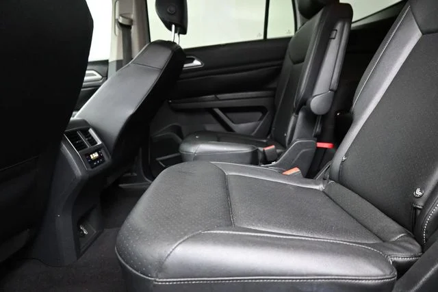 Used 2019 White Volkswagen 3.6L V6 SE image 15