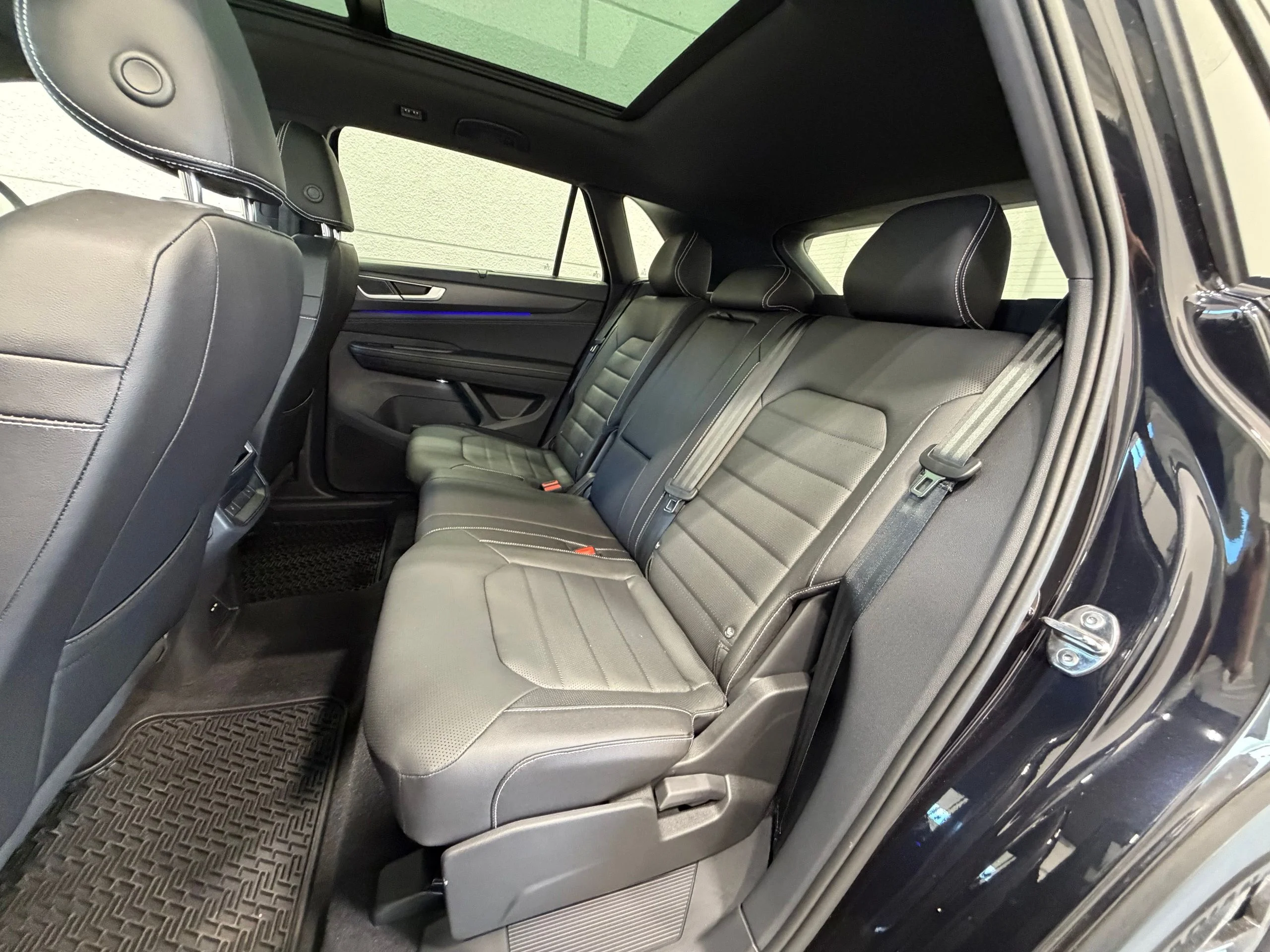2026 Volkswagen Atlas Cross Sport SEL R-LINE - Photo 21