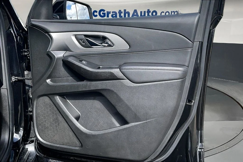 Used 2023 Black Chevrolet LT image 32