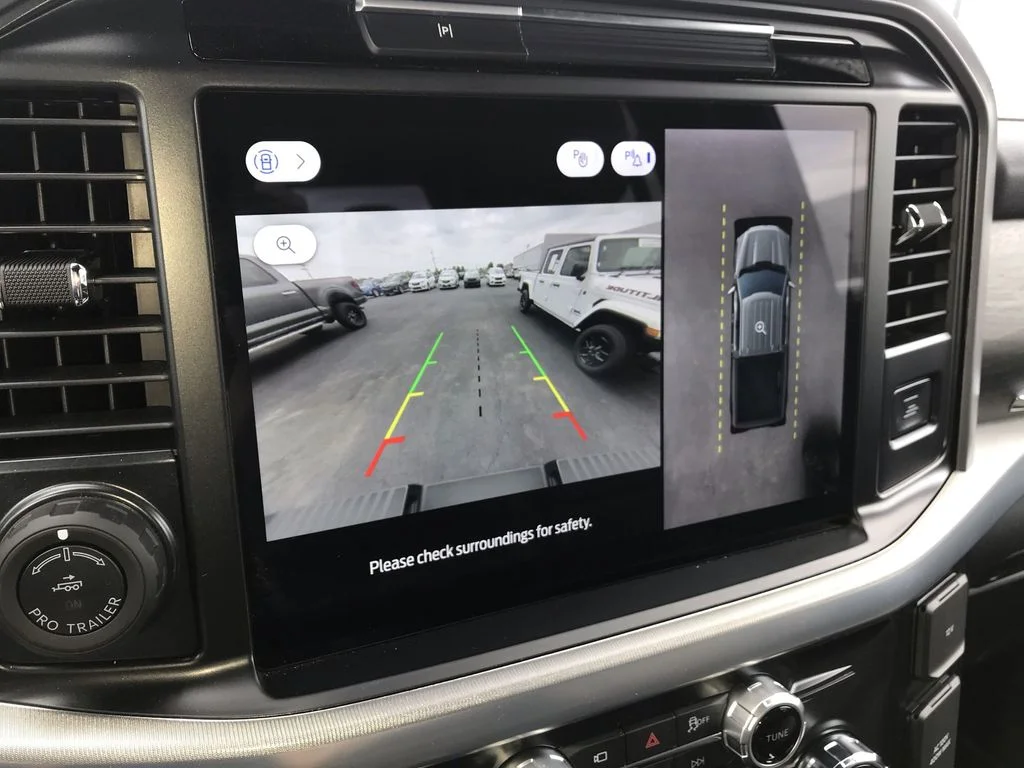Used 2025 Blue Ford Lariat image 17