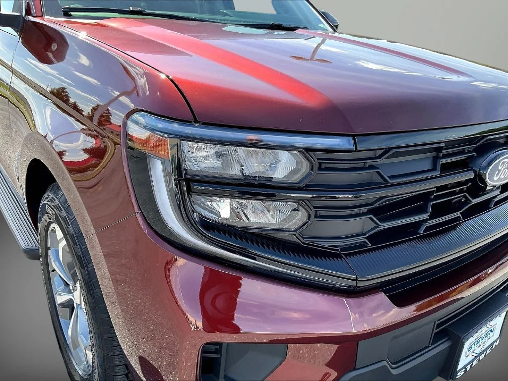 New 2027 Bronze Fire Metallic Tinted Clearcoat Ford Active image 41