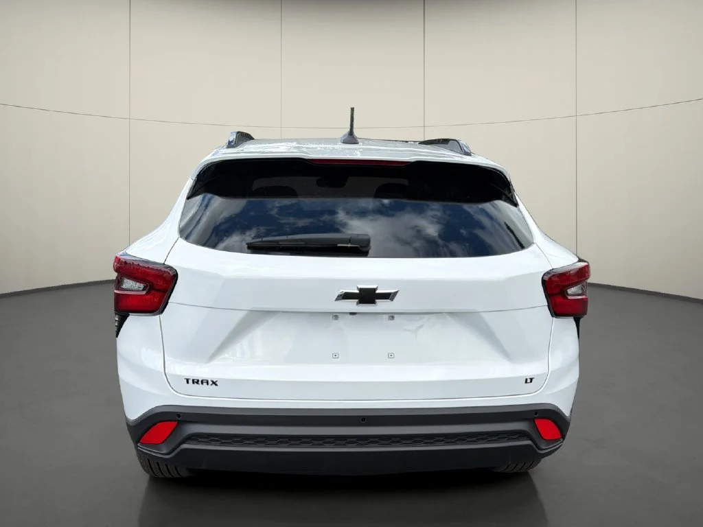 New 2026 Summit White Chevrolet LT image 6