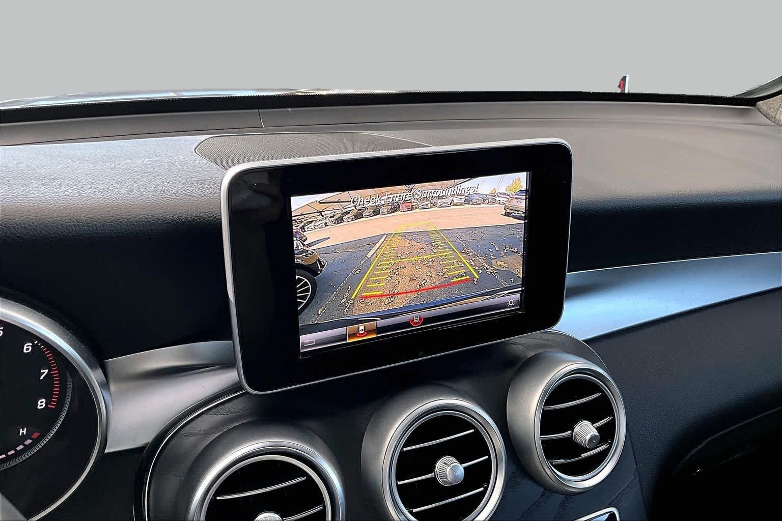 Used 2018 Black Mercedes-Benz GLC 300 image 26