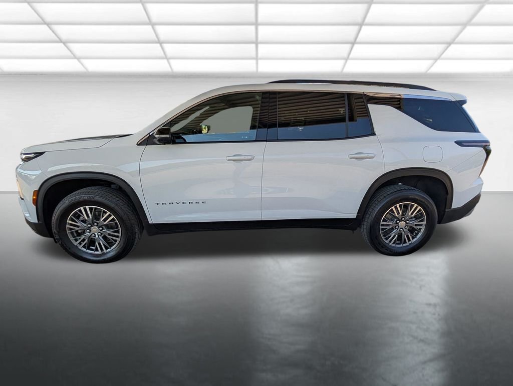 Used 2024 Summit White Chevrolet LT image 28