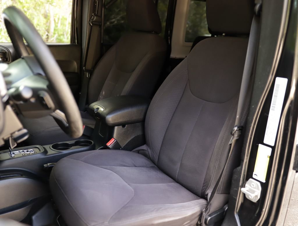 Used 2015 Black Jeep Sport image 18