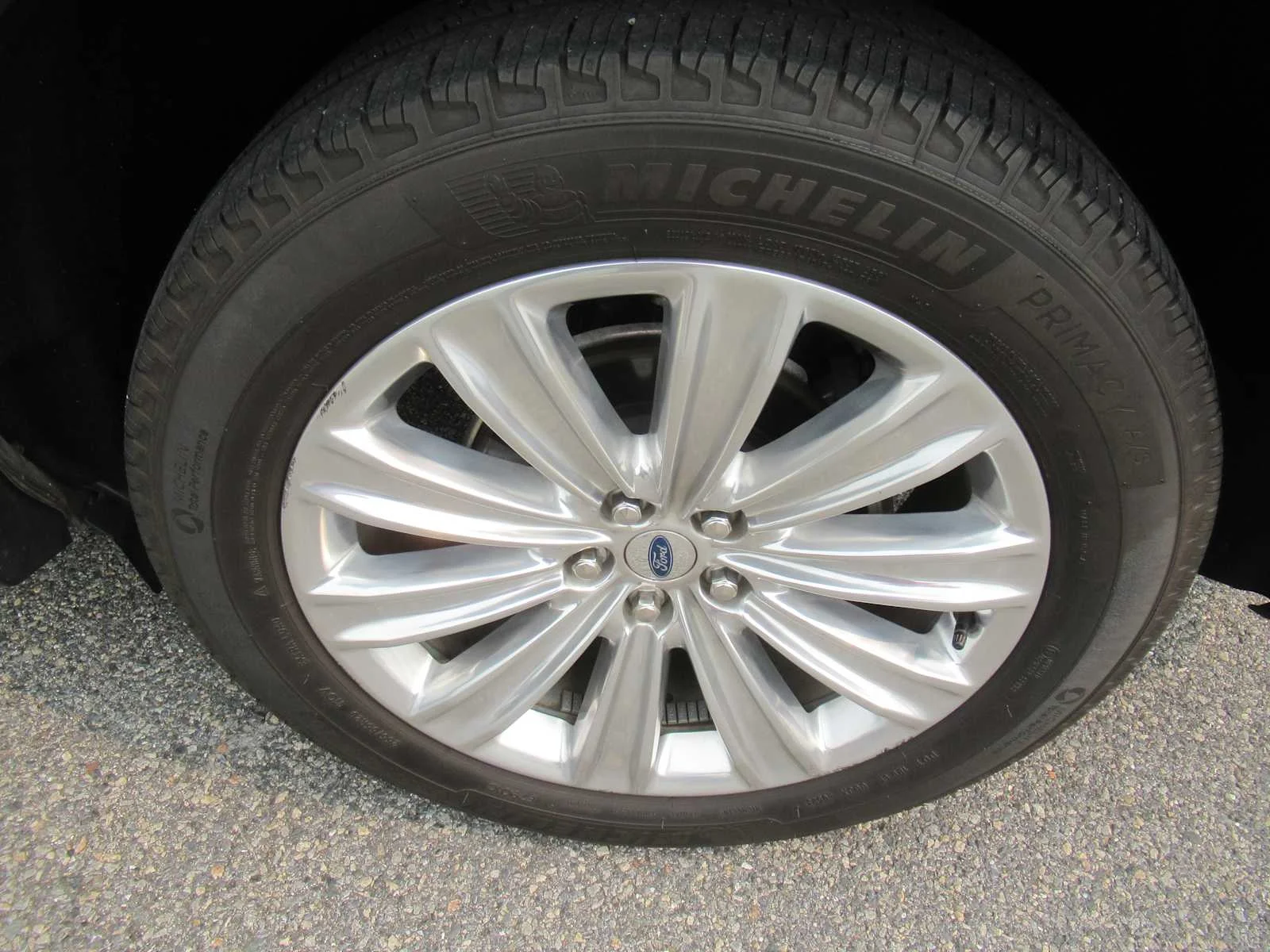 Used 2023 Agate Black Ford Limited image 10