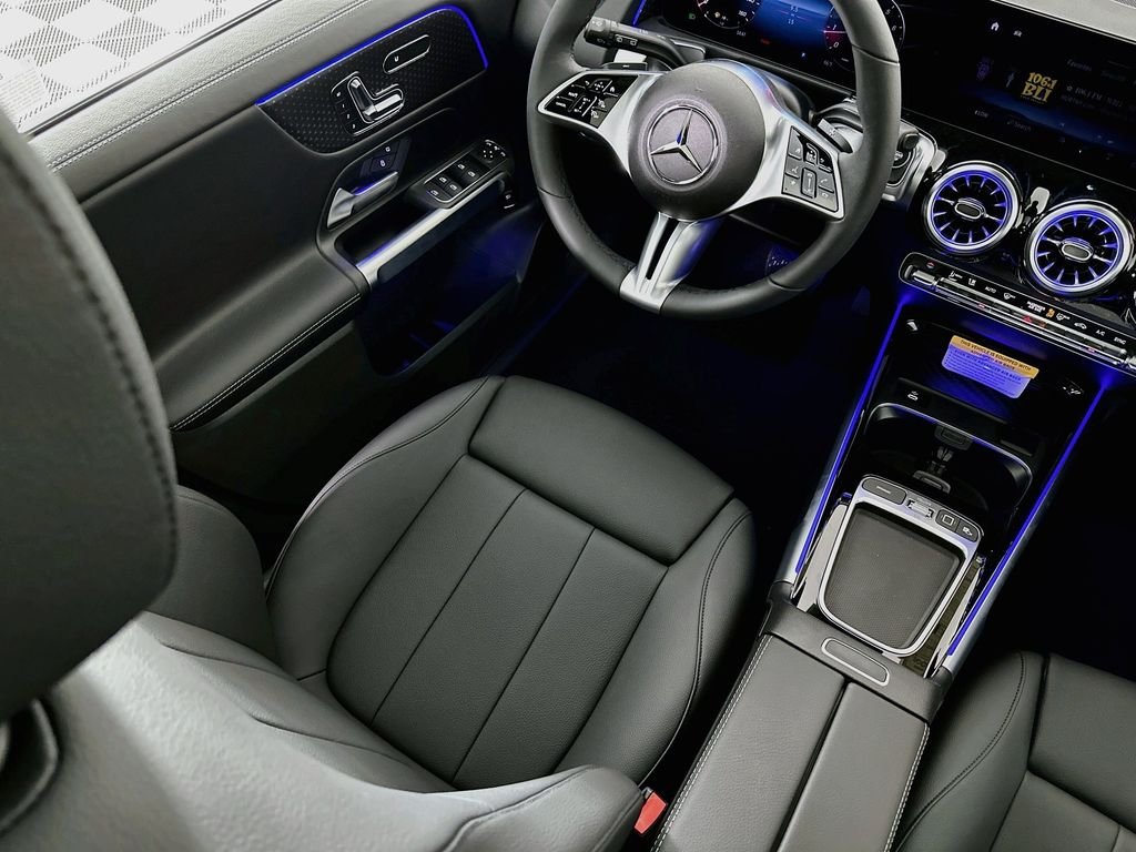 2026 Mercedes-Benz GLB GLB 250 - Photo 22