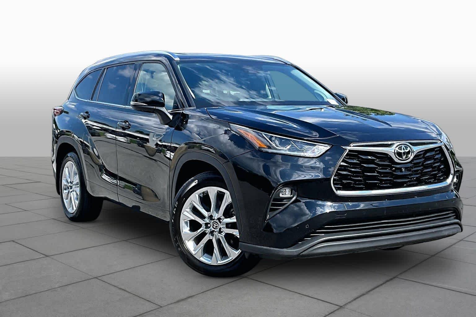Used 2022 Midnight Black Metallic Toyota Limited image 2