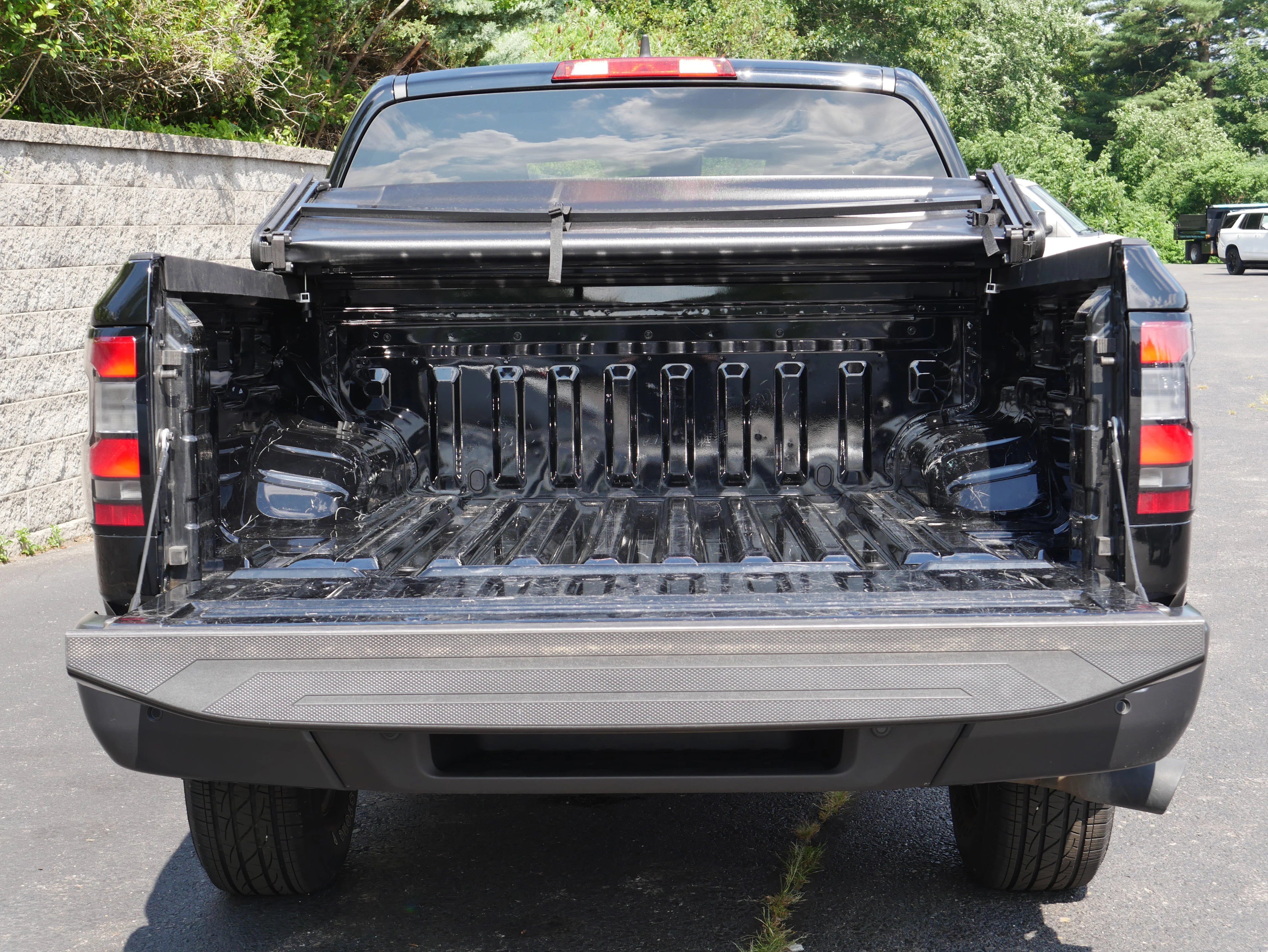 2023 Nissan Frontier S - Photo 6