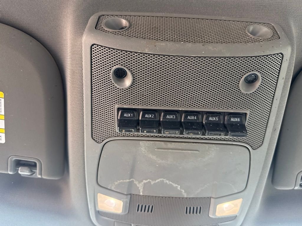 Used 2019 Oxford White Ford XL image 30