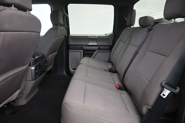 Used 2021 Black Ford XLT image 17