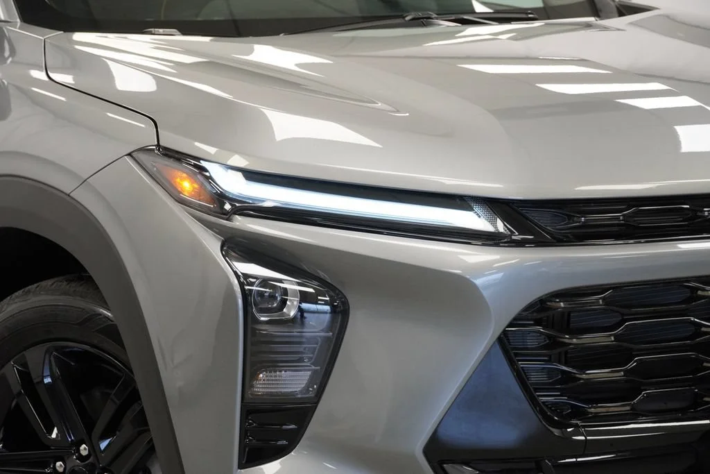 New 2026 Sterling Gray Metallic Chevrolet ACTIV image 30
