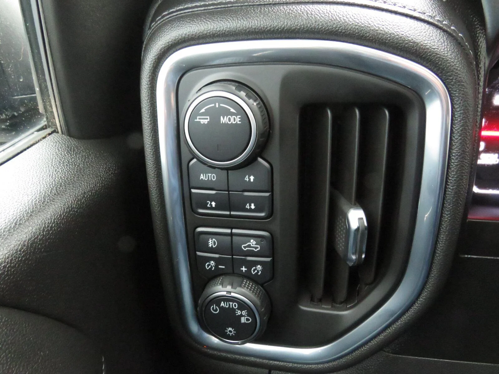 Used 2021 NORTHSKY BLUE METALLIC Chevrolet LT Trail Boss image 31