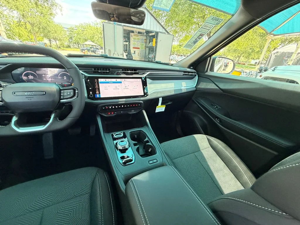 New 2026 Gray Jeep Laredo image 15