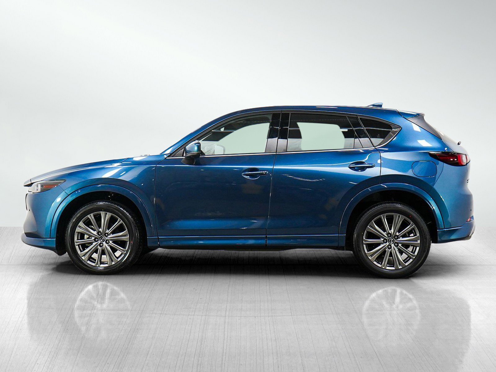 Used 2024 Mazda CX-5 Turbo Signature with VIN JM3KFBXY6R0429405 for sale in Burnsville, Minnesota