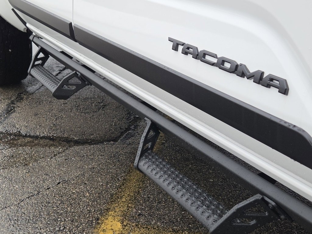 2026 Toyota Tacoma TRD Off Road - Photo 8