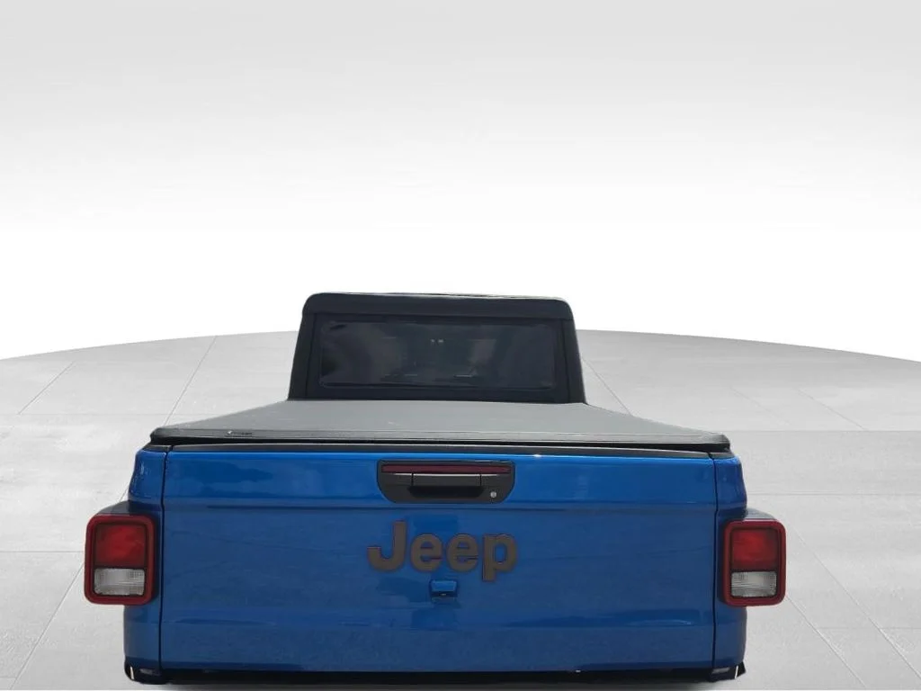 Used 2021 Blue Jeep Mojave image 31