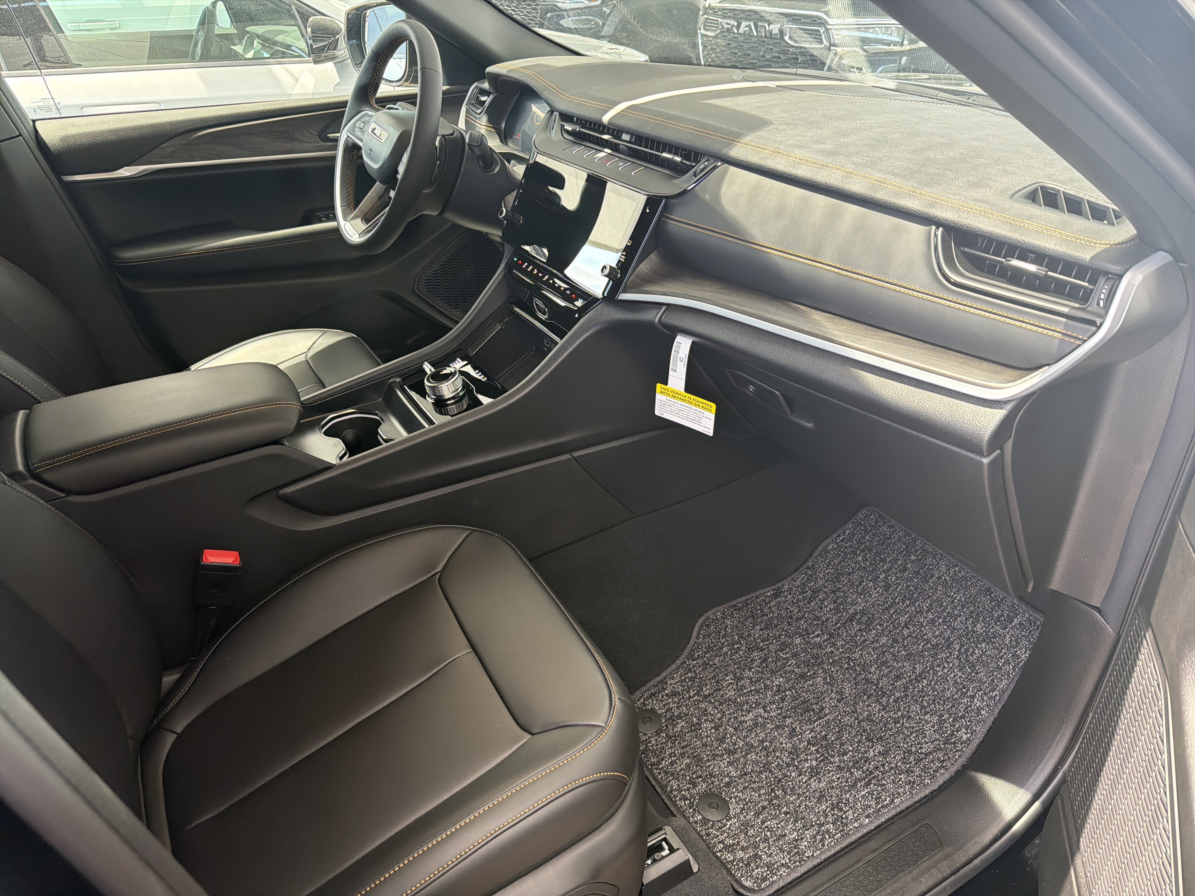 2026 Jeep Grand Cherokee 85th Anniversary Edition - Photo 14