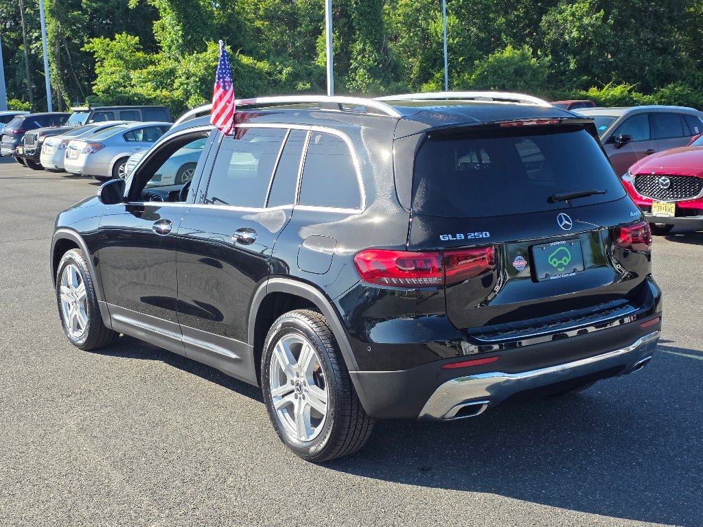 Used 2023 Black Mercedes-Benz GLB 250 image 13