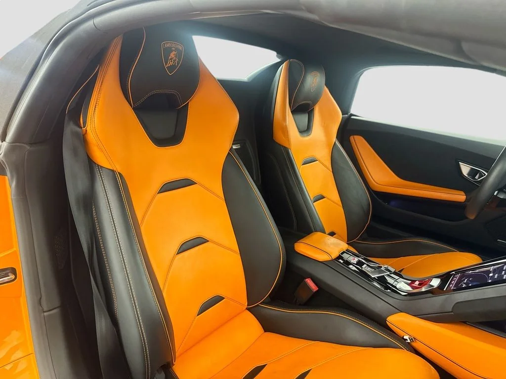 Used 2020 Arancio Borealis Pearl Lamborghini  image 28