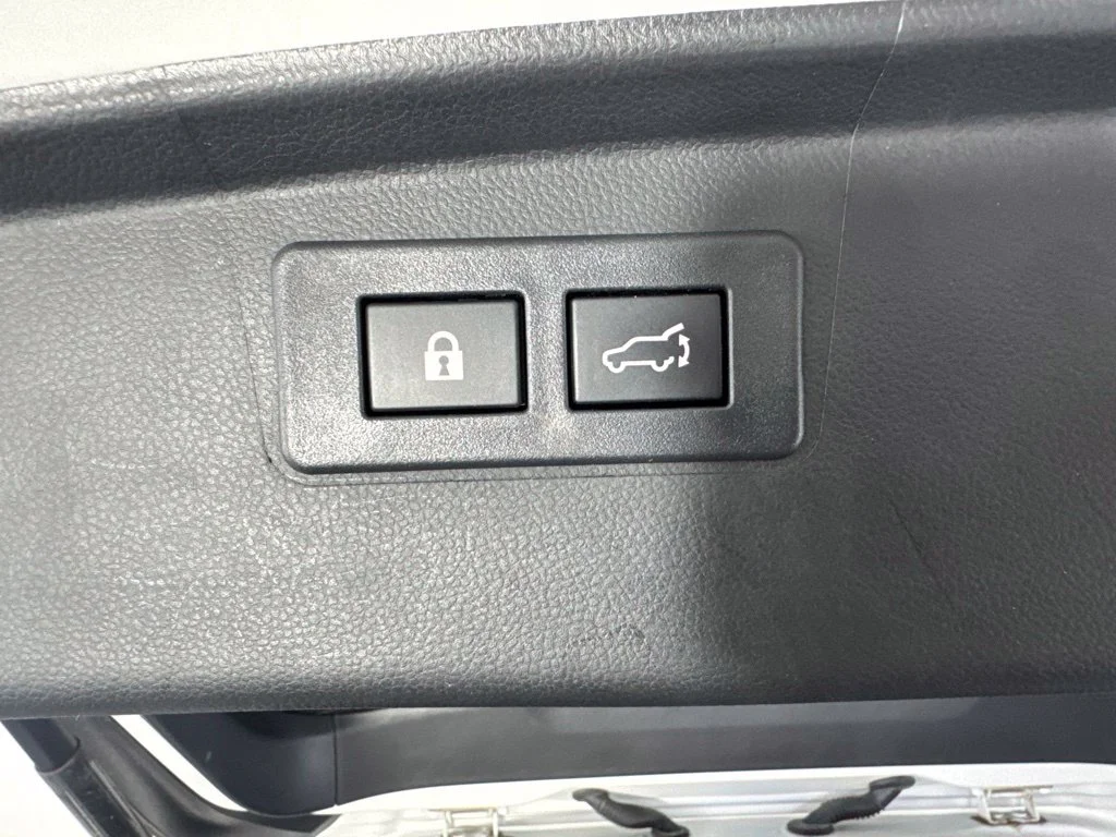 Used 2024 White Subaru Limited XT image 36