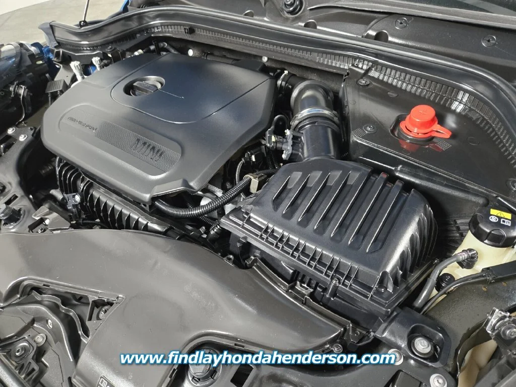 Used 2022 Island Blue Metallic MINI Oxford Edition image 21