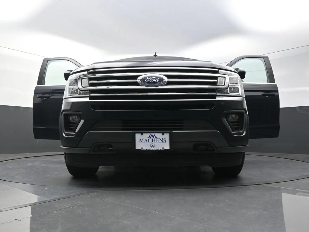 Used 2021 Blue Ford XL image 24