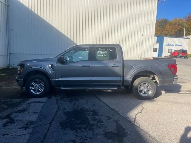 Used 2025  Ford XLT image 8